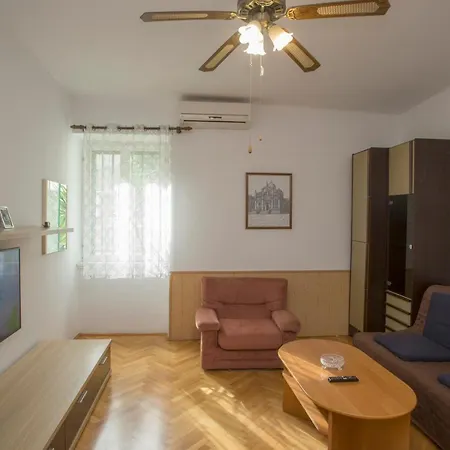 Sandy Beach Studio Apartman Split