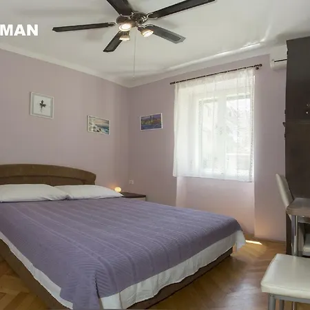 Sandy Beach Studio Apartman Apartment *