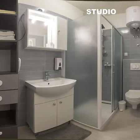 Sandy Beach Studio Apartman *