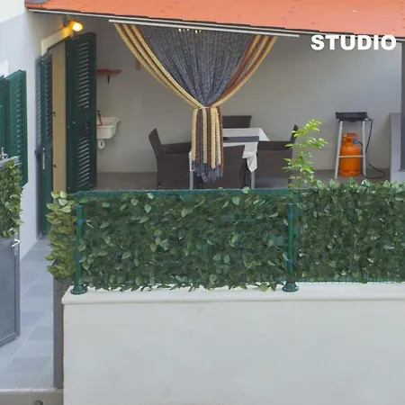 Sandy Beach Studio Apartman Split